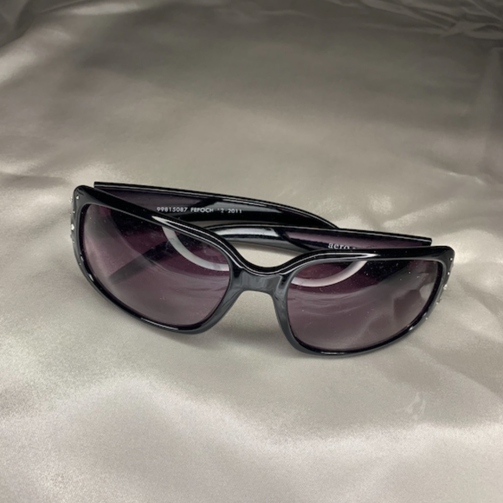 Aeropostale Y2K Sunglasses